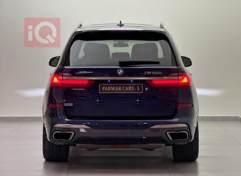 BMW X7